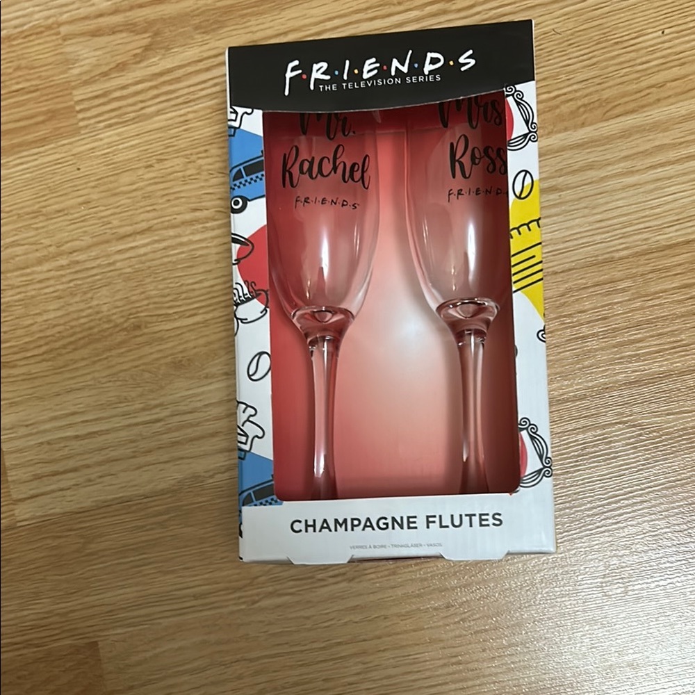 Friends Champagne Flutes Set